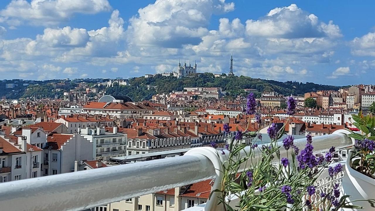 Plein Sud Terrasse Climatisation Garage Netflix Apartment ลียง ภายนอก รูปภาพ
