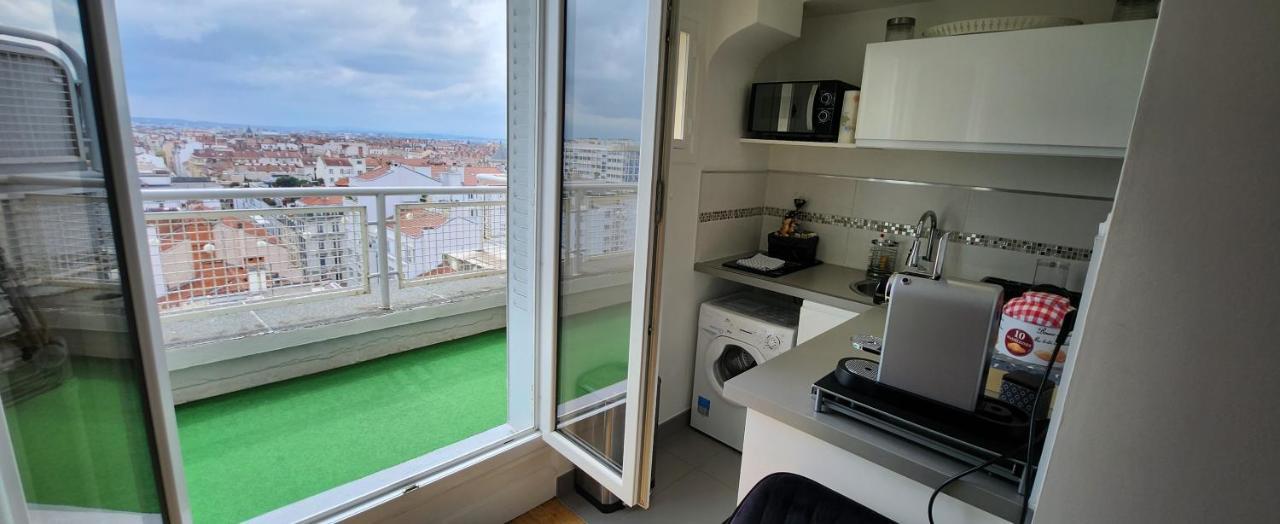 Plein Sud Terrasse Climatisation Garage Netflix Apartment ลียง ภายนอก รูปภาพ