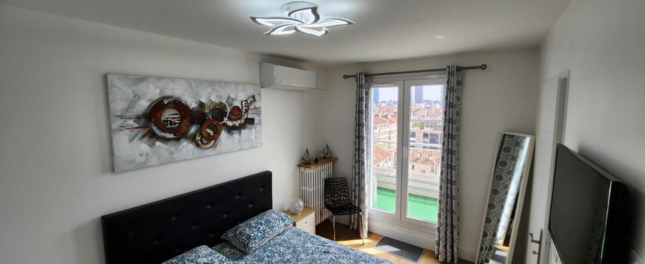 Plein Sud Terrasse Climatisation Garage Netflix Apartment ลียง ภายนอก รูปภาพ