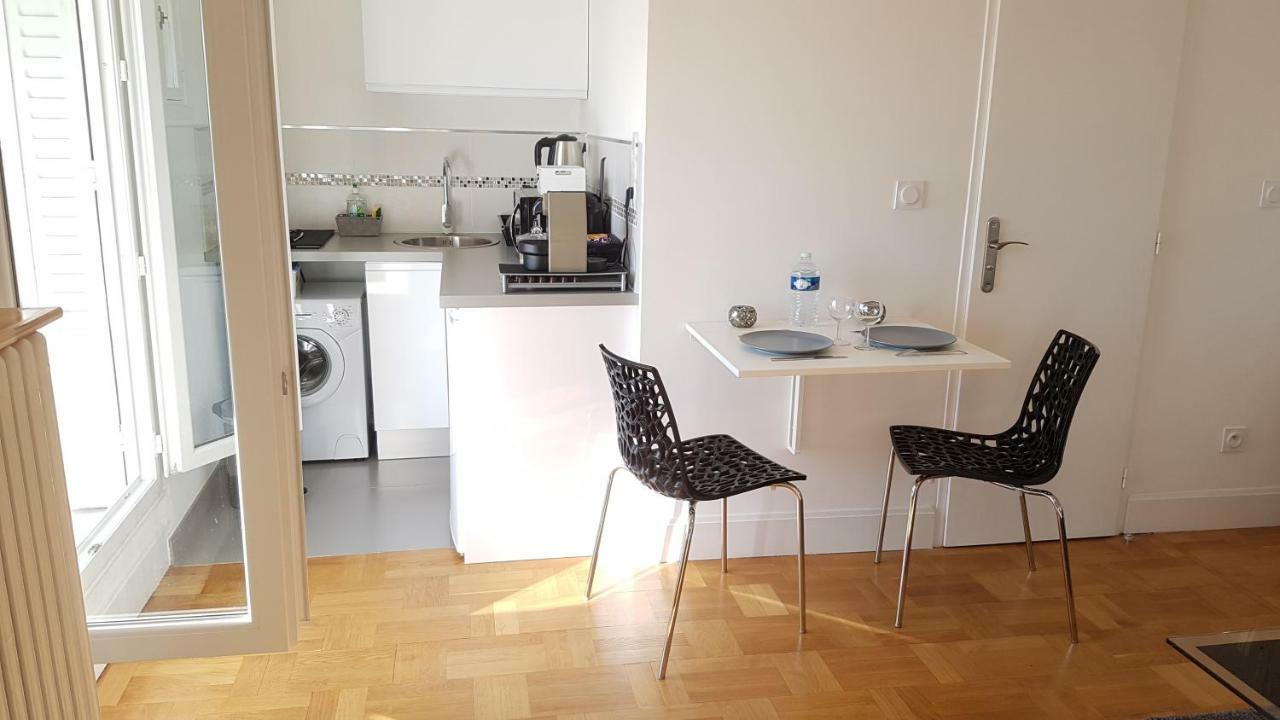 Plein Sud Terrasse Climatisation Garage Netflix Apartment ลียง ภายนอก รูปภาพ